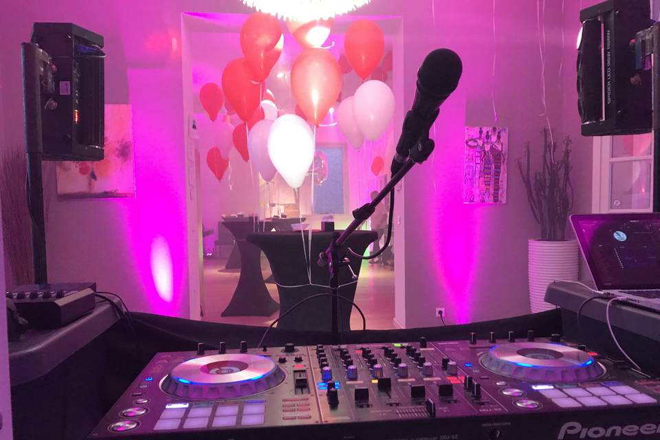 DJ Oriental